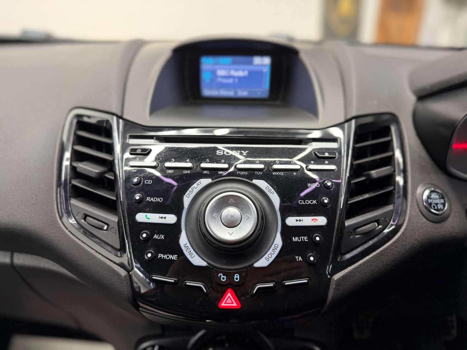 Used Ford Fiesta 2013 for sale - 77647606: Photo 21