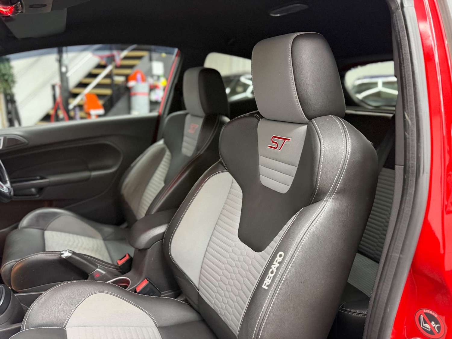 Used Ford Fiesta 2013 for sale - 77647606: Photo 27