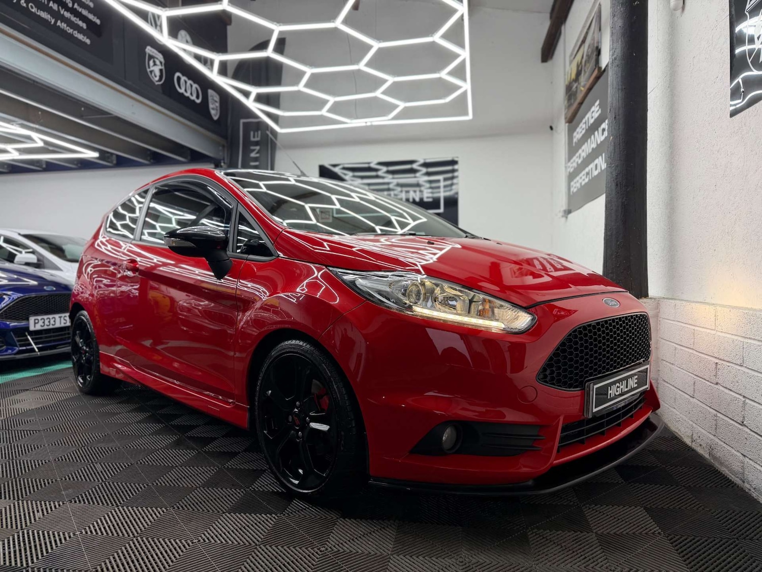 Used Ford Fiesta 2013 for sale - 77647606: Photo 3