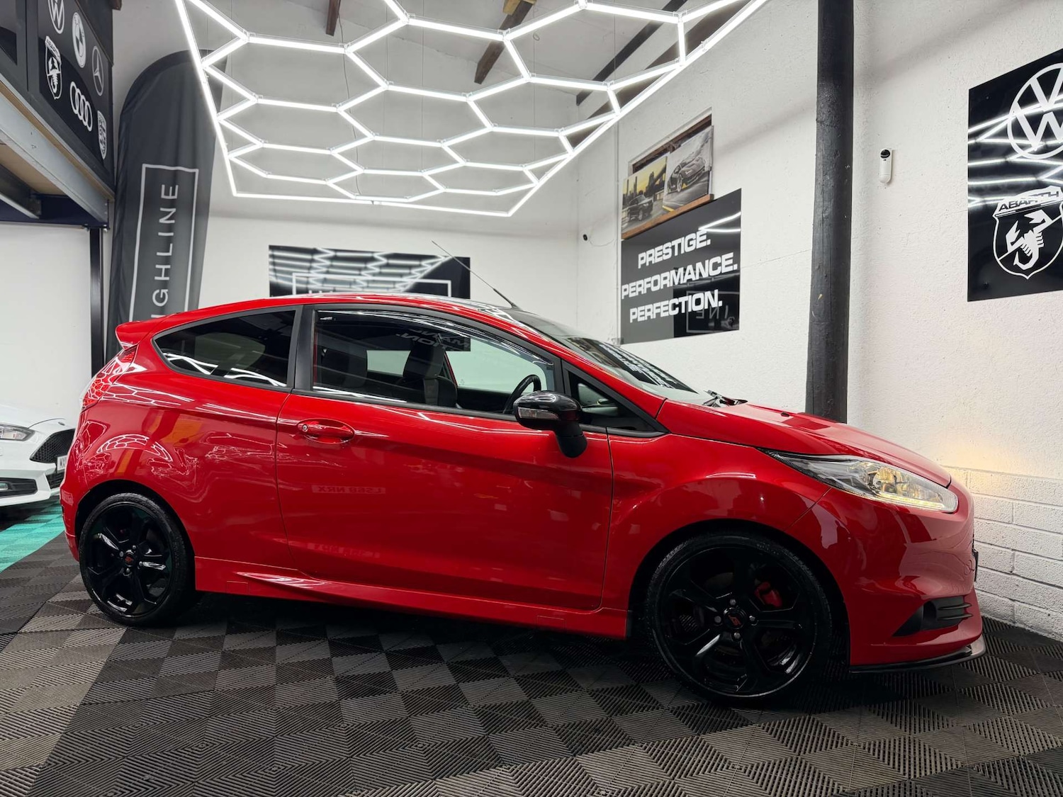 Used Ford Fiesta 2013 for sale - 77647606: Photo 4