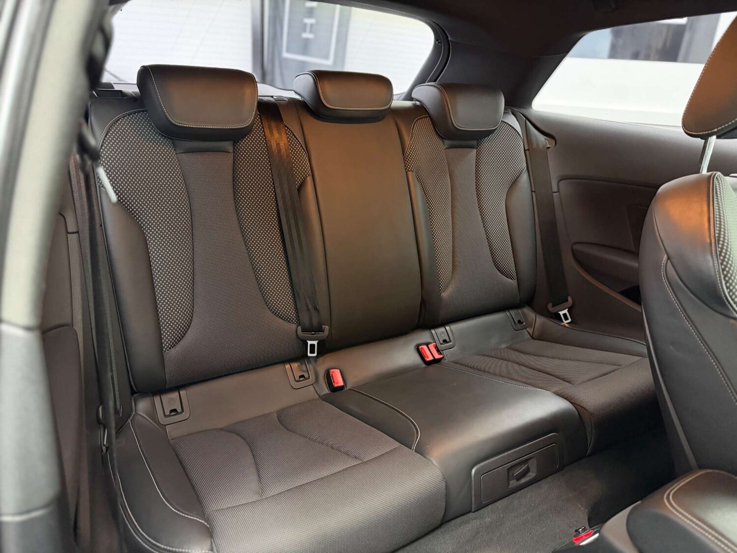 Used Audi A3 2015 for sale - 77911309: Photo 41