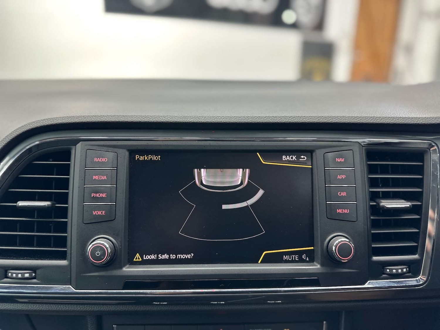 Used SEAT Ateca 2018 for sale - 76625123: Photo 27