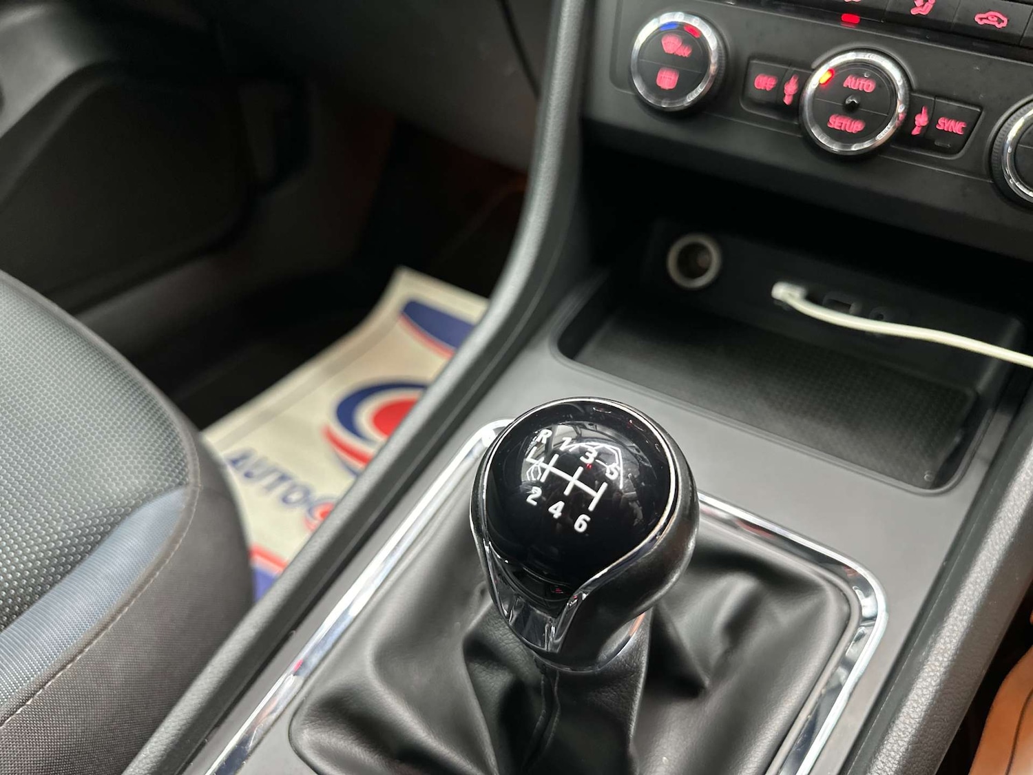 Used SEAT Ateca 2018 for sale - 76625123: Photo 32