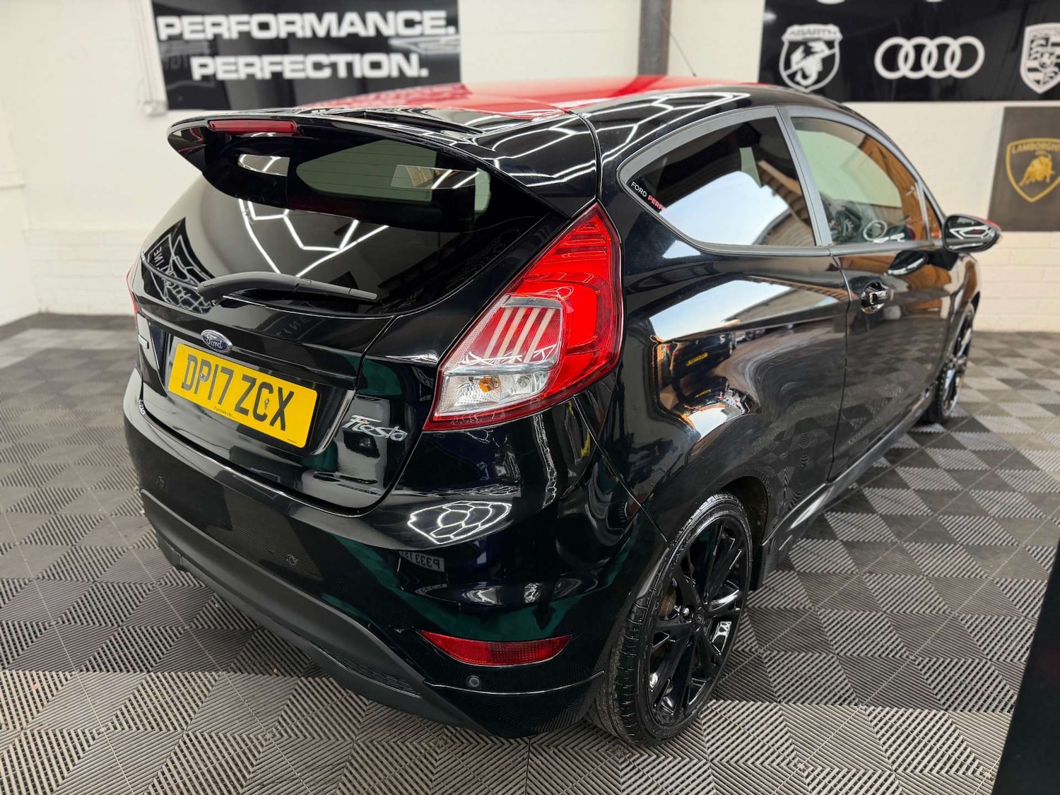 Used Ford Fiesta 2017 for sale - 77673737: Photo 8