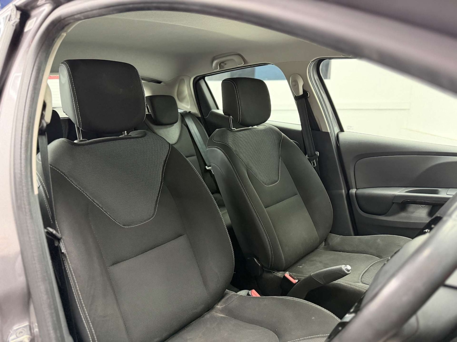 Used Renault Clio 2016 for sale - 77400152: Photo 15