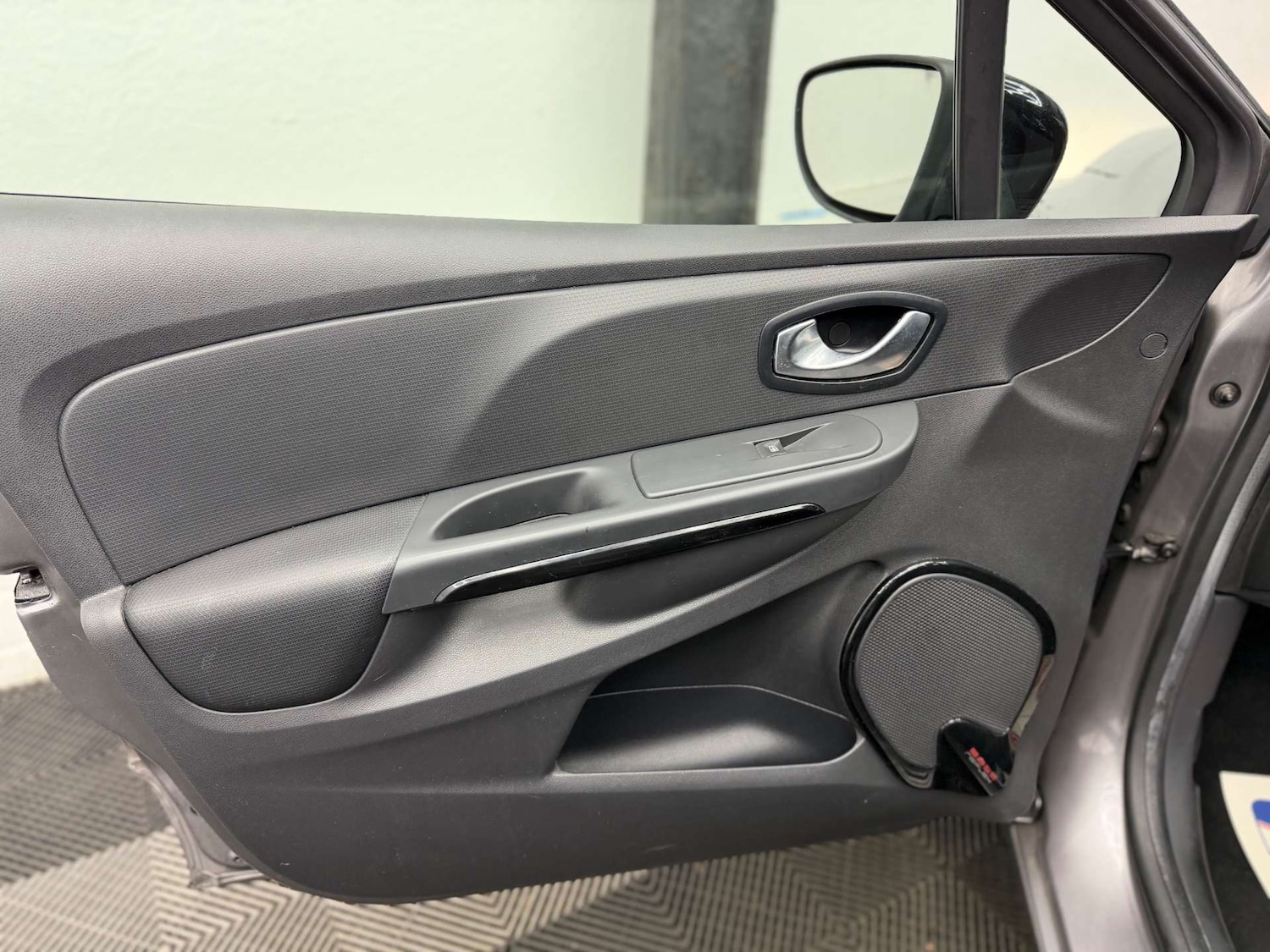 Used Renault Clio 2016 for sale - 77400152: Photo 25