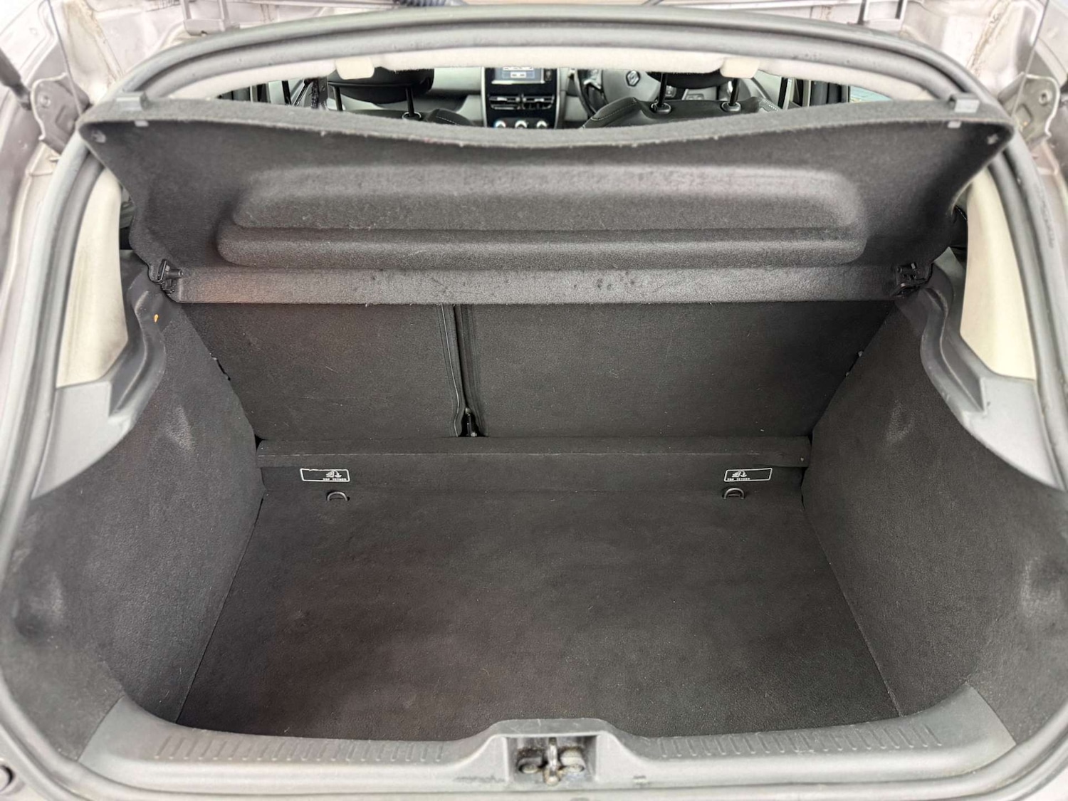 Used Renault Clio 2016 for sale - 77400152: Photo 29