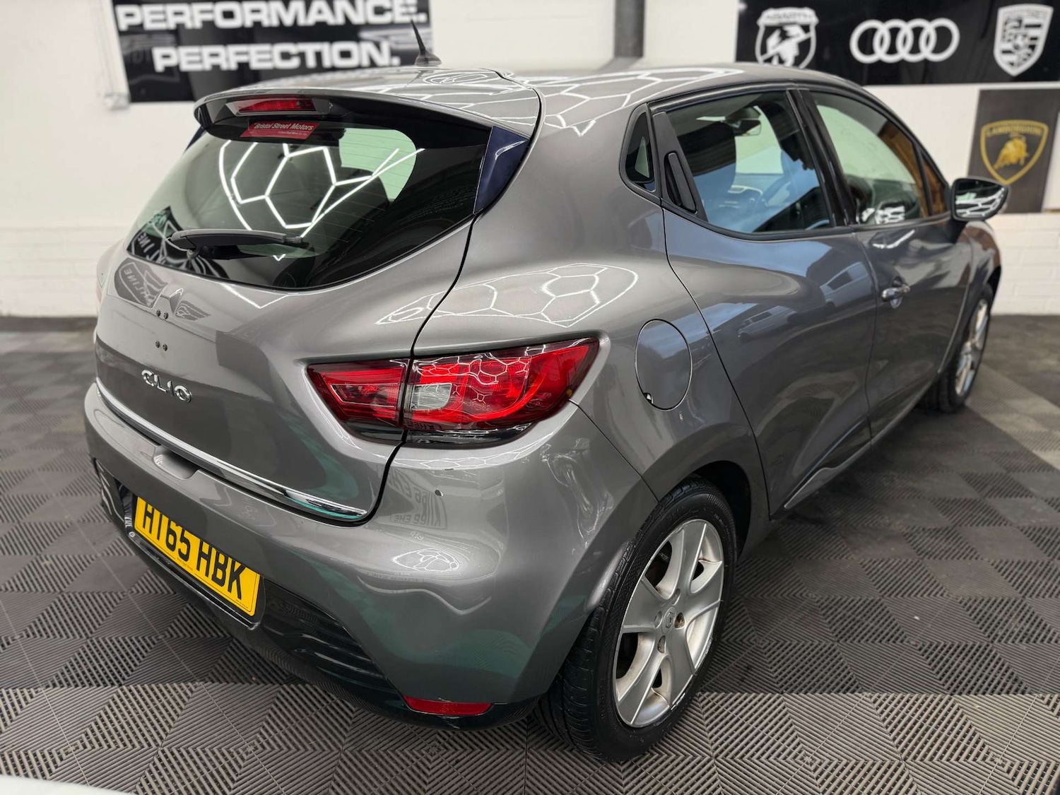 Used Renault Clio 2016 for sale - 77400152: Photo 8