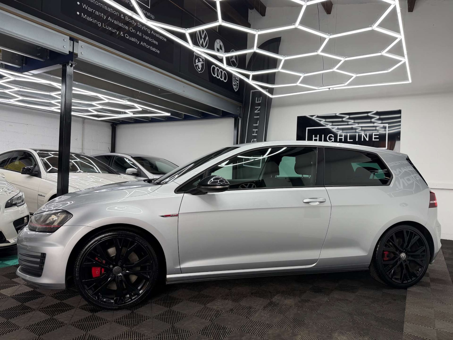 Used Volkswagen Golf 2014 for sale - 77911310: Photo 12