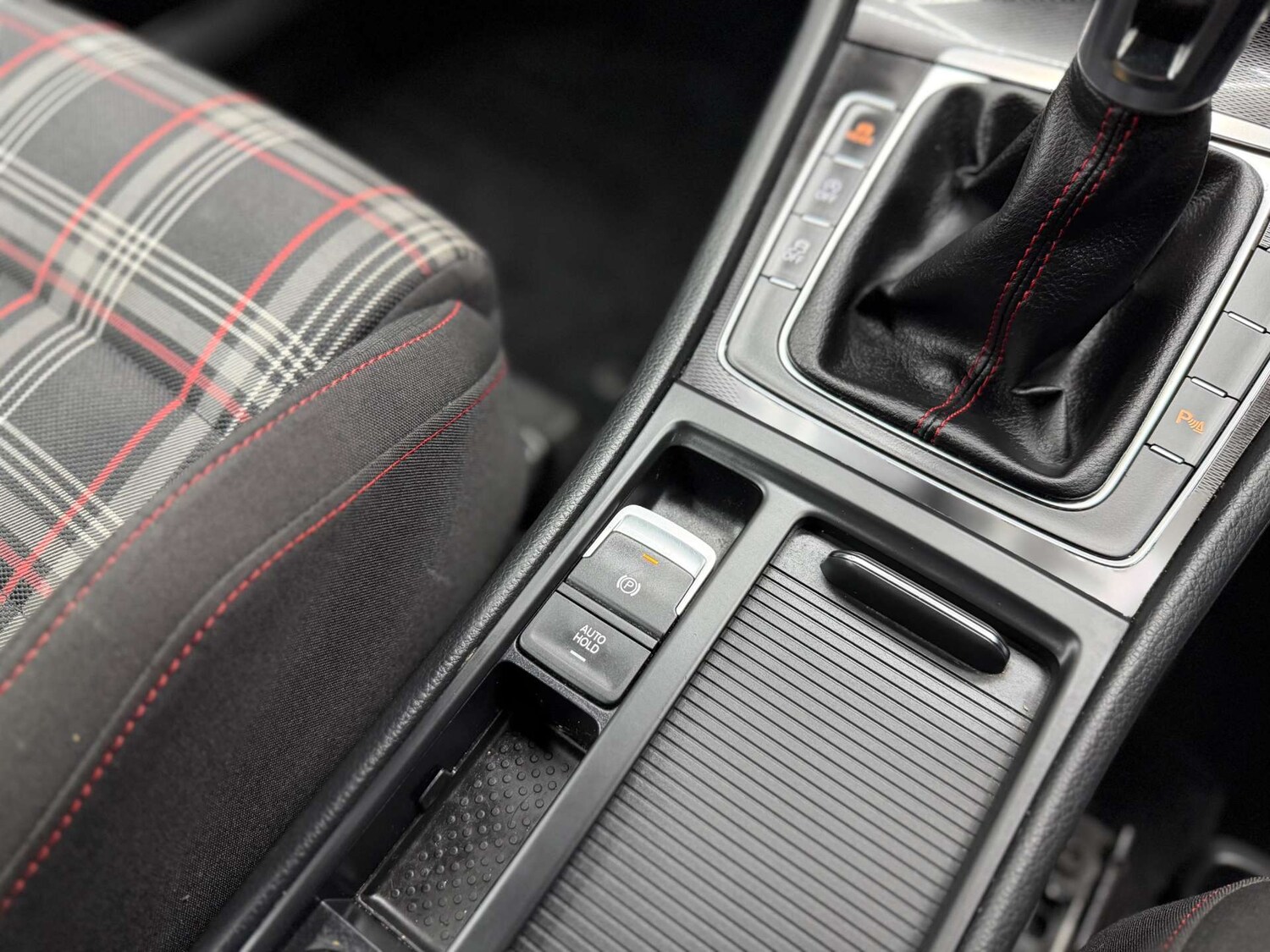 Used Volkswagen Golf 2014 for sale - 77911310: Photo 34