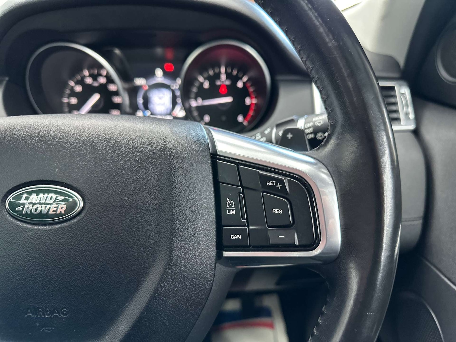 Used Land Rover Discovery Sport 2017 for sale - 77312202: Photo 17