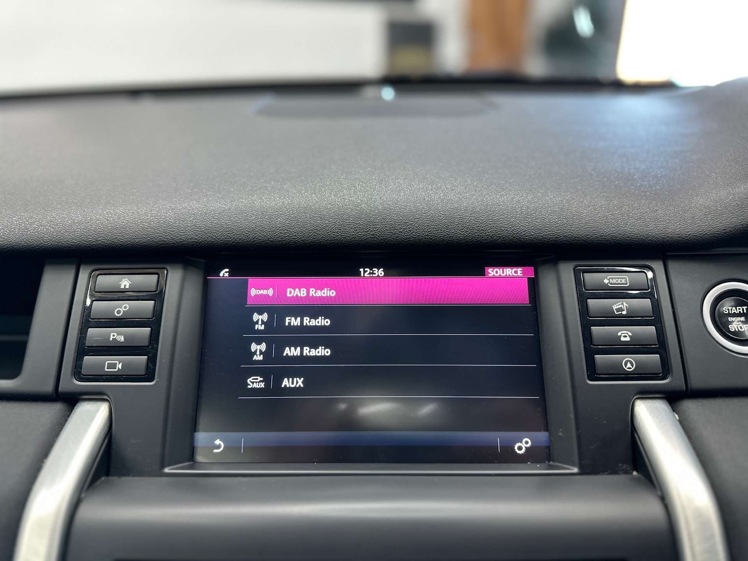 Used Land Rover Discovery Sport 2017 for sale - 77312202: Photo 25