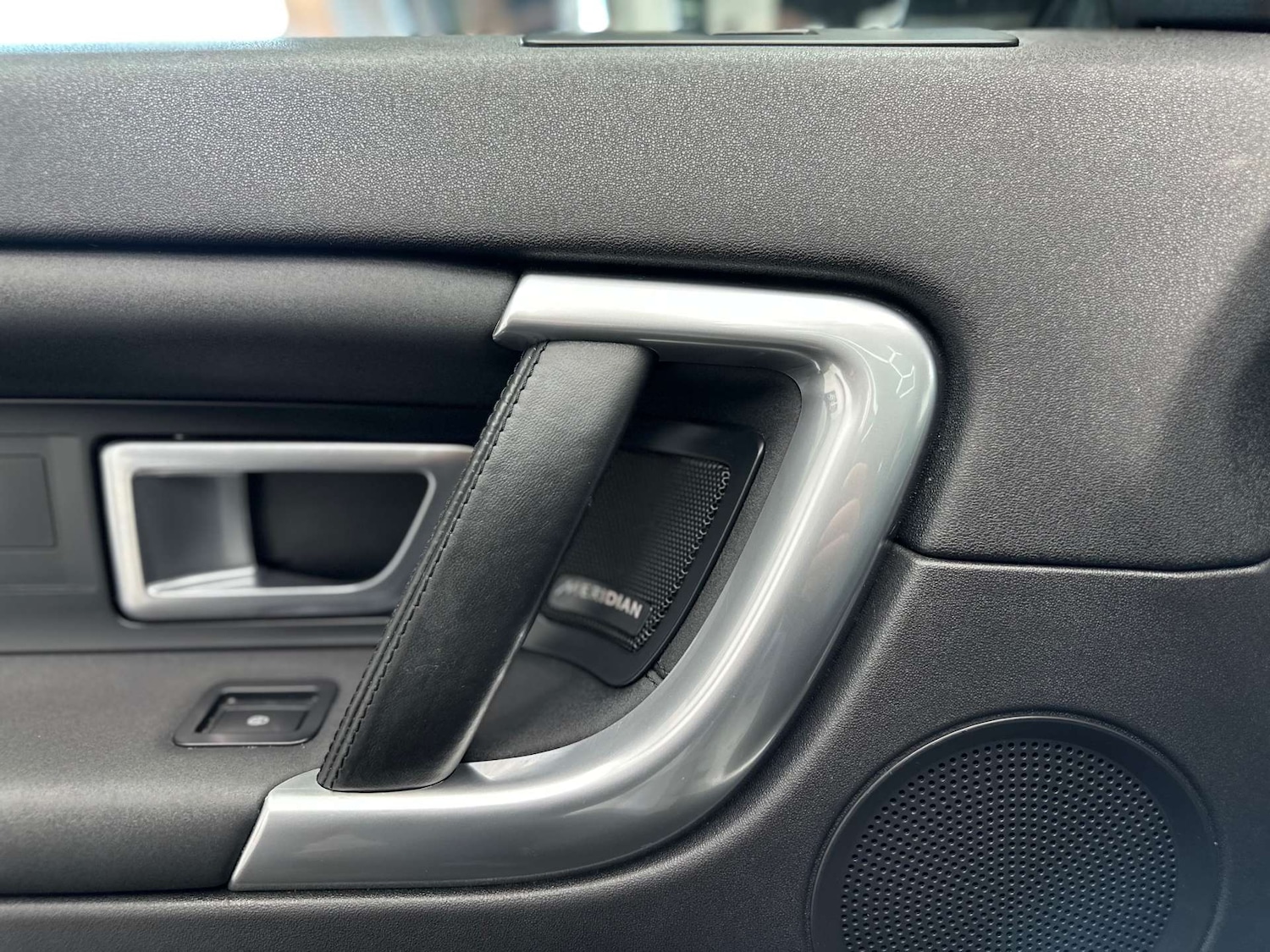 Used Land Rover Discovery Sport 2017 for sale - 77312202: Photo 33