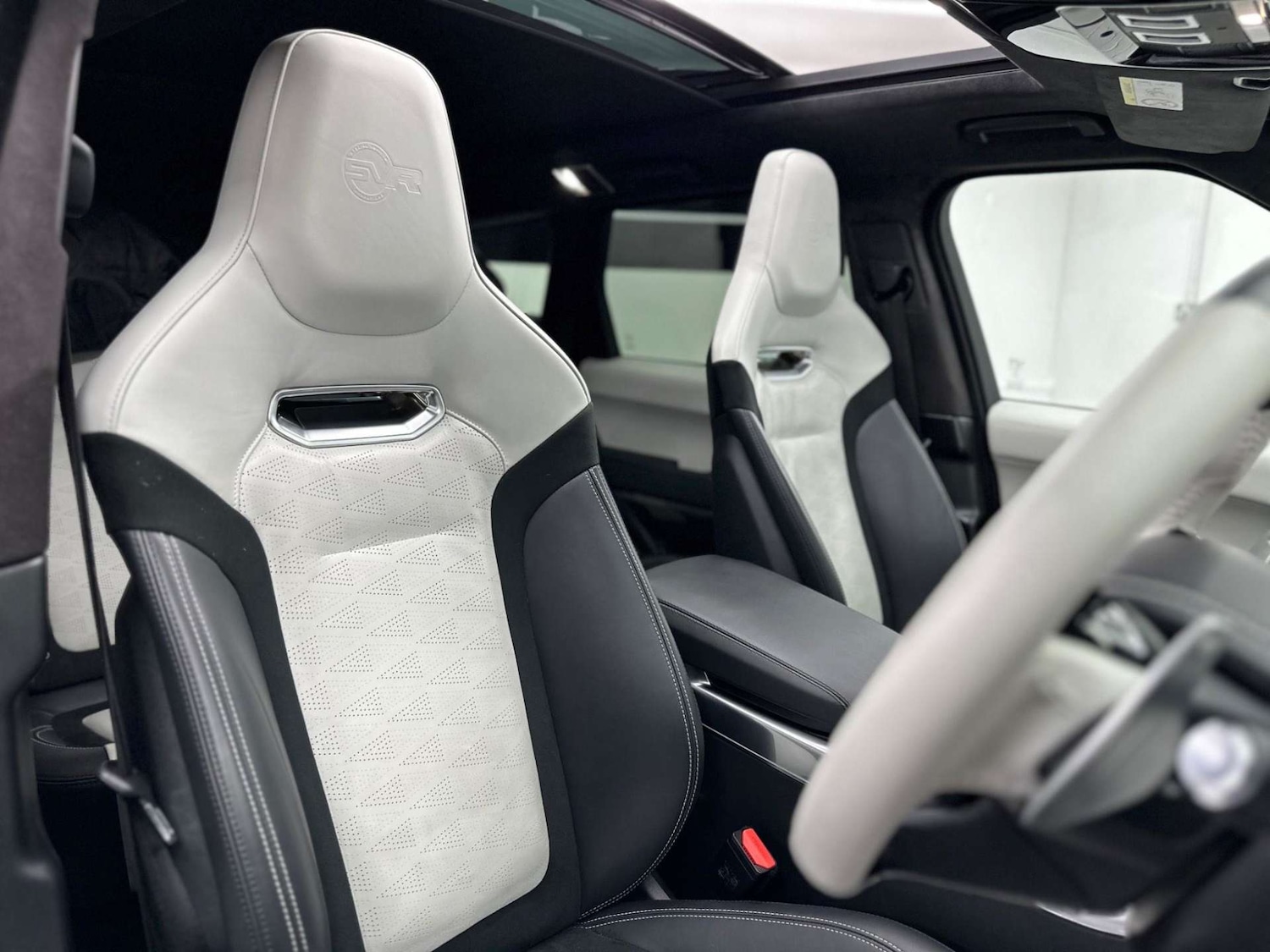 Used Land Rover Range Rover Sport 2021 for sale - 76625120: Photo 4