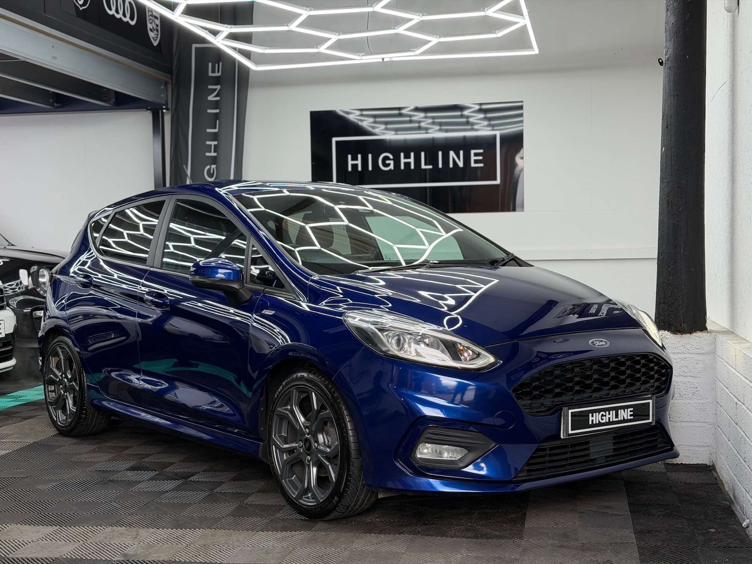 Used Ford Fiesta 2018 for sale - 77268902: Photo 2