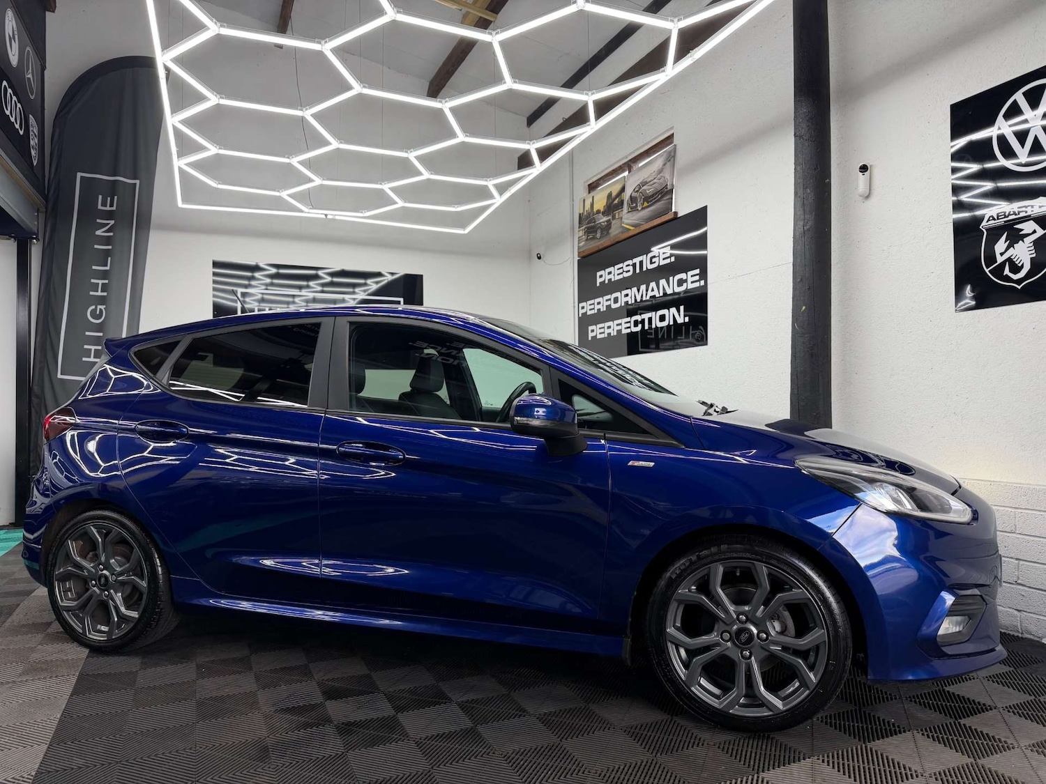 Used Ford Fiesta 2018 for sale - 77268902: Photo 3