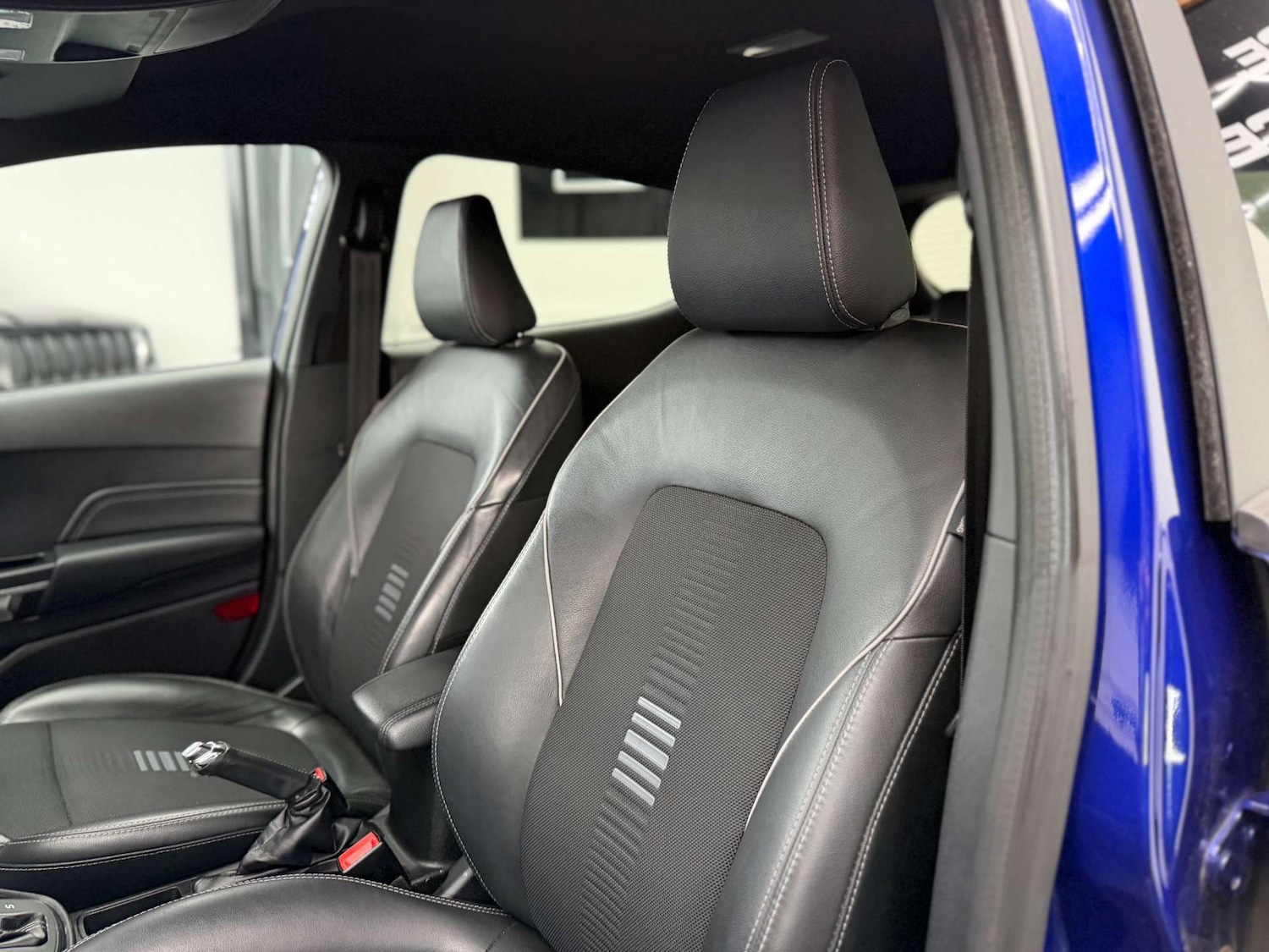 Used Ford Fiesta 2018 for sale - 77268902: Photo 32