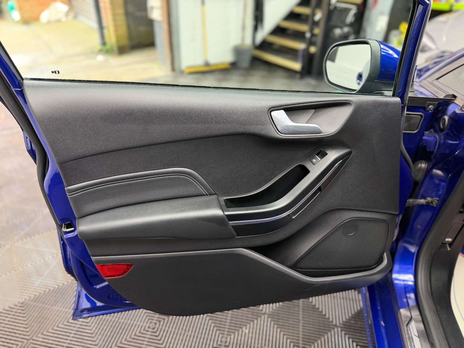 Used Ford Fiesta 2018 for sale - 77268902: Photo 33