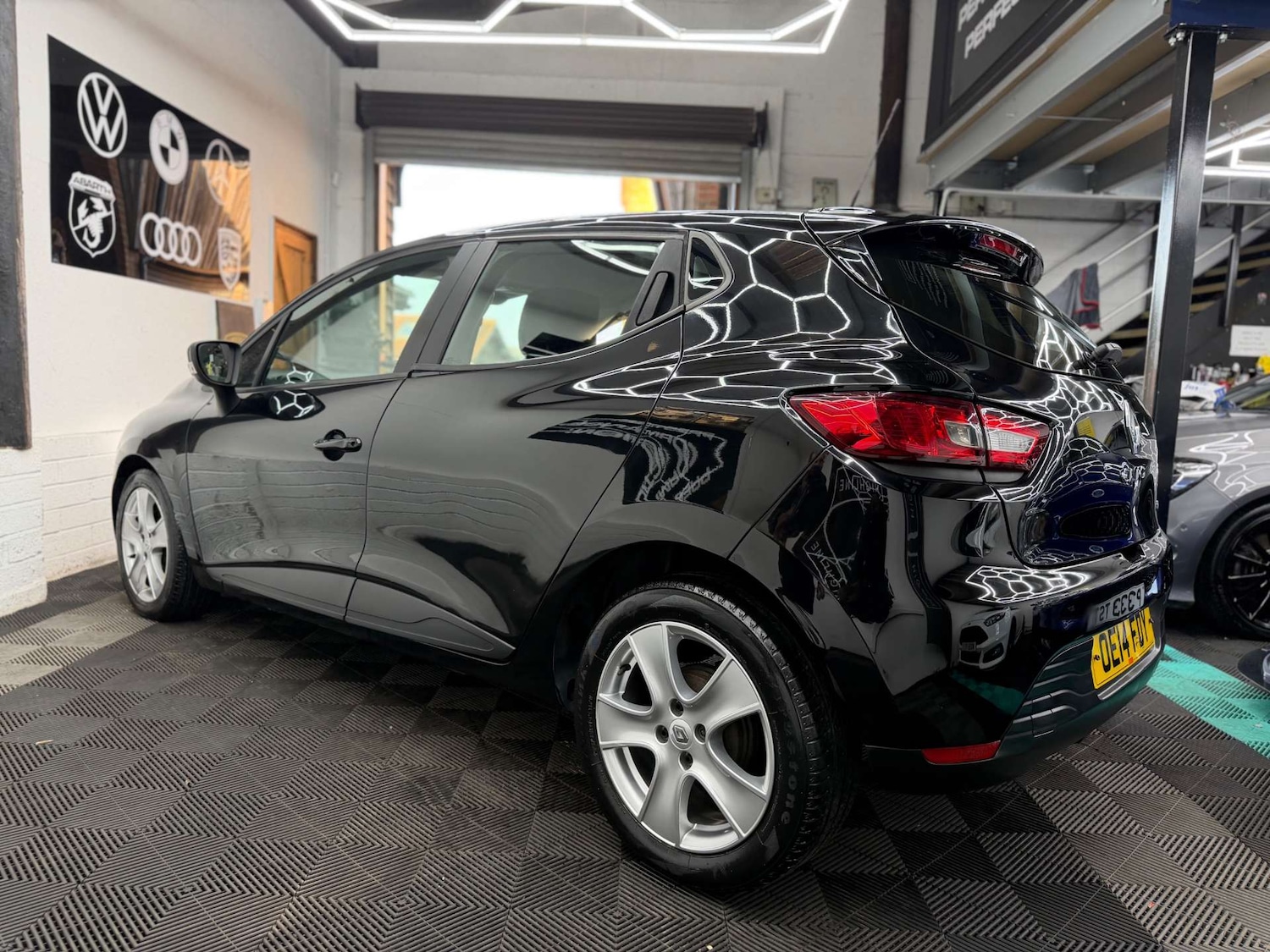 Used Renault Clio 2015 for sale - 77673739: Photo 10