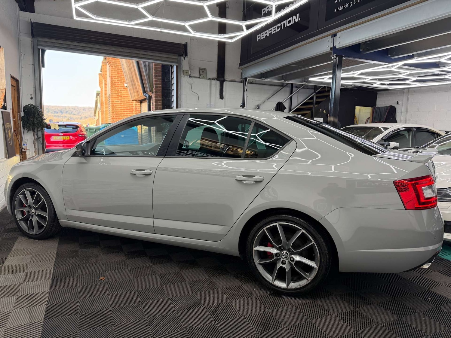 Used Skoda Octavia 2015 for sale - 77926989: Photo 11