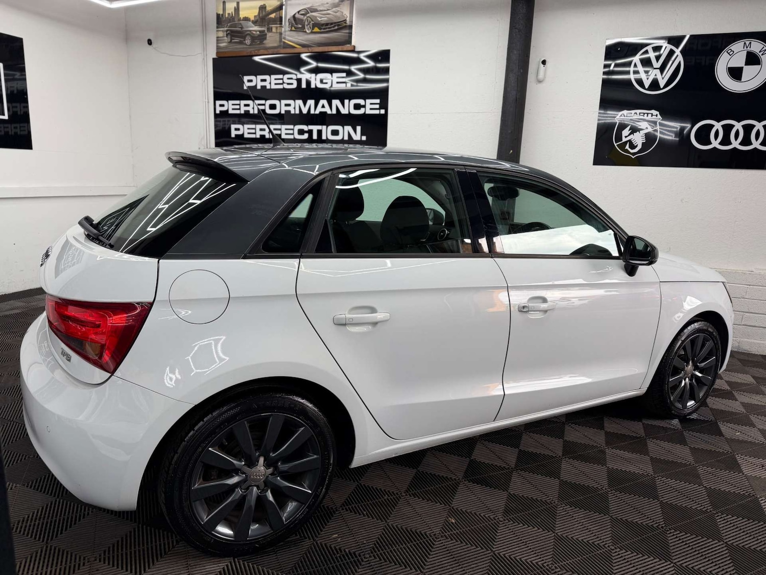 Used Audi A1 2013 for sale - 78031062: Photo 7