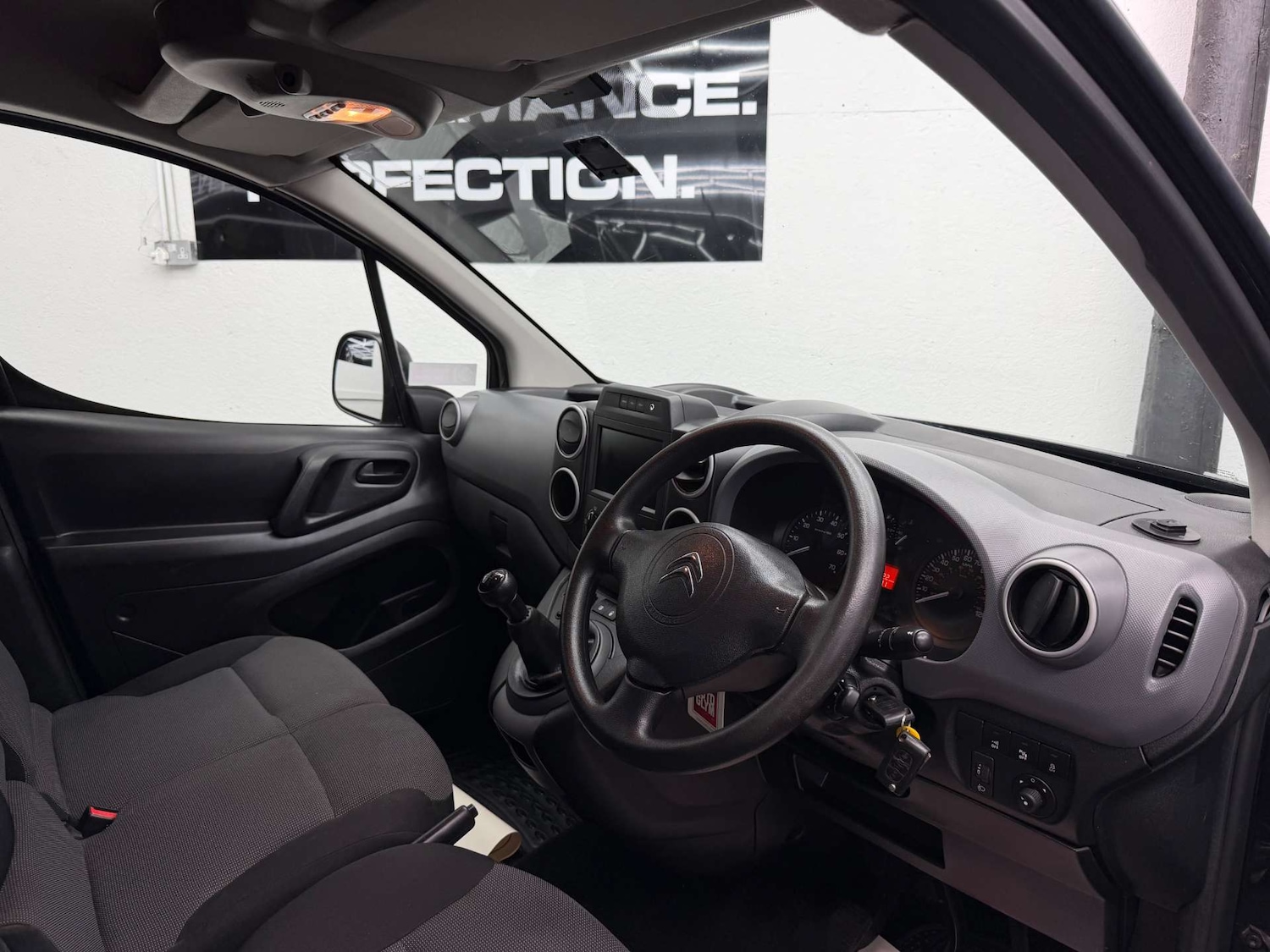 Used Citroen Berlingo 2018 for sale - 77539353: Photo 2