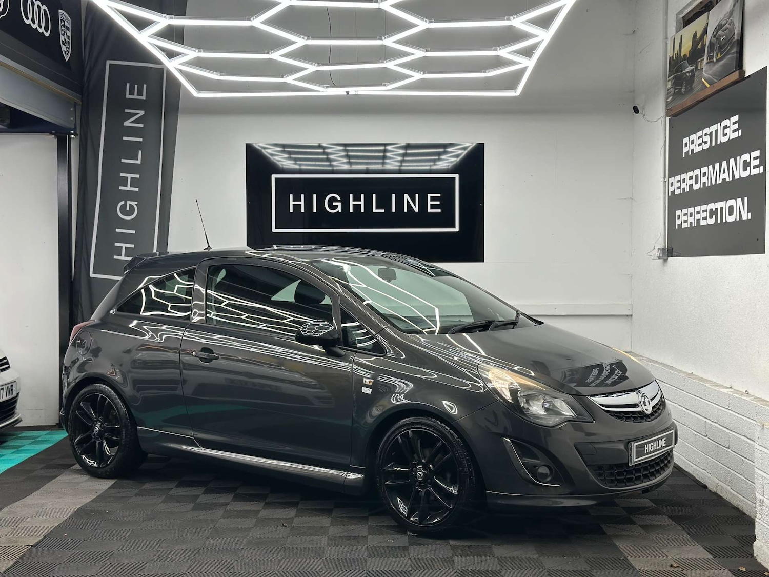 Used Vauxhall Corsa 2013 for sale - 76625125: Photo 1