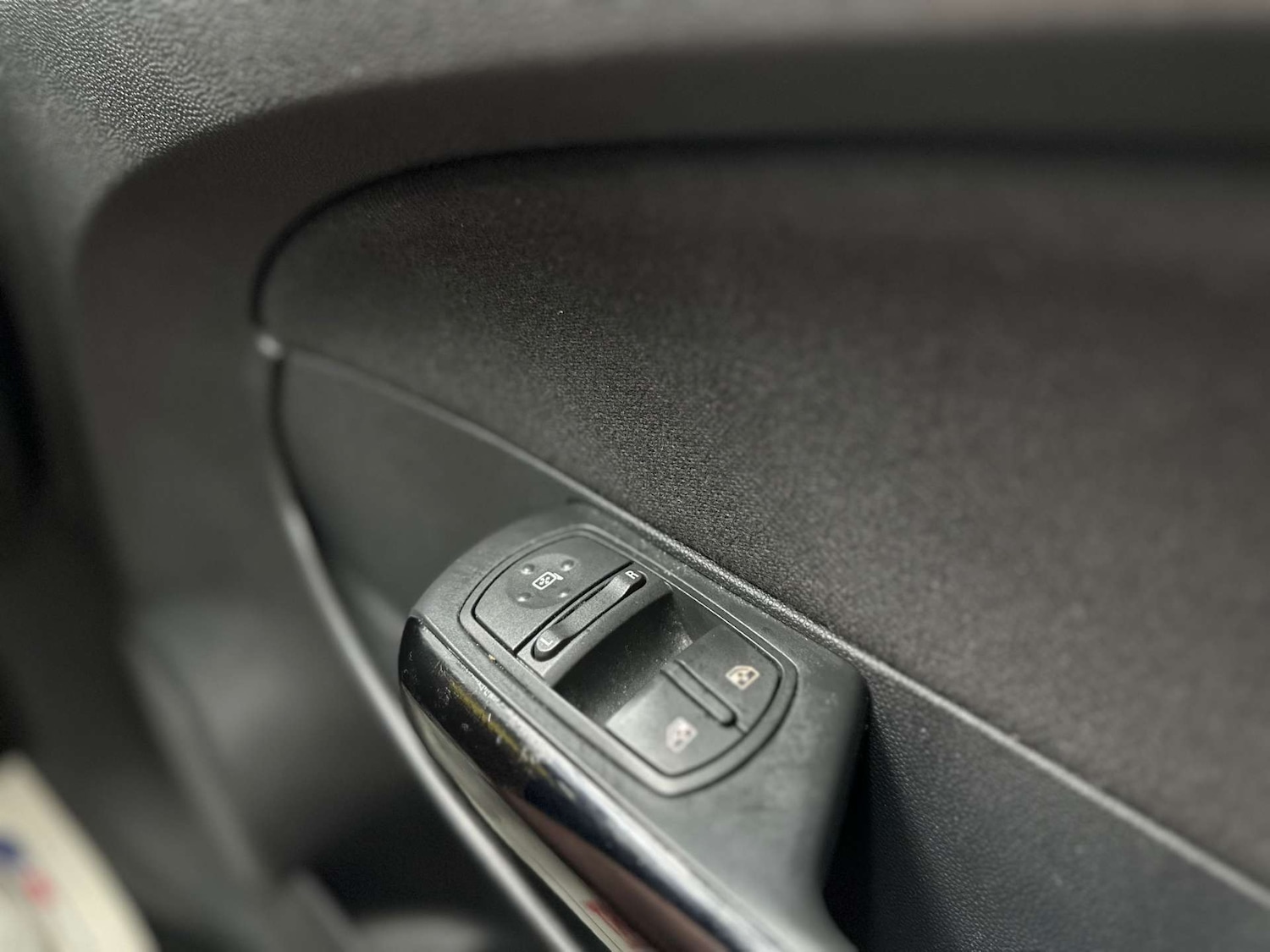 Used Vauxhall Corsa 2013 for sale - 76625125: Photo 15