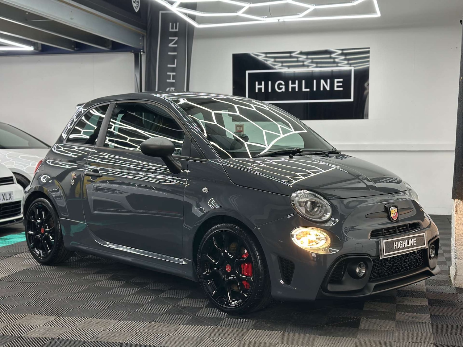 Used Abarth 595 2019 for sale - 76694844: Photo 2