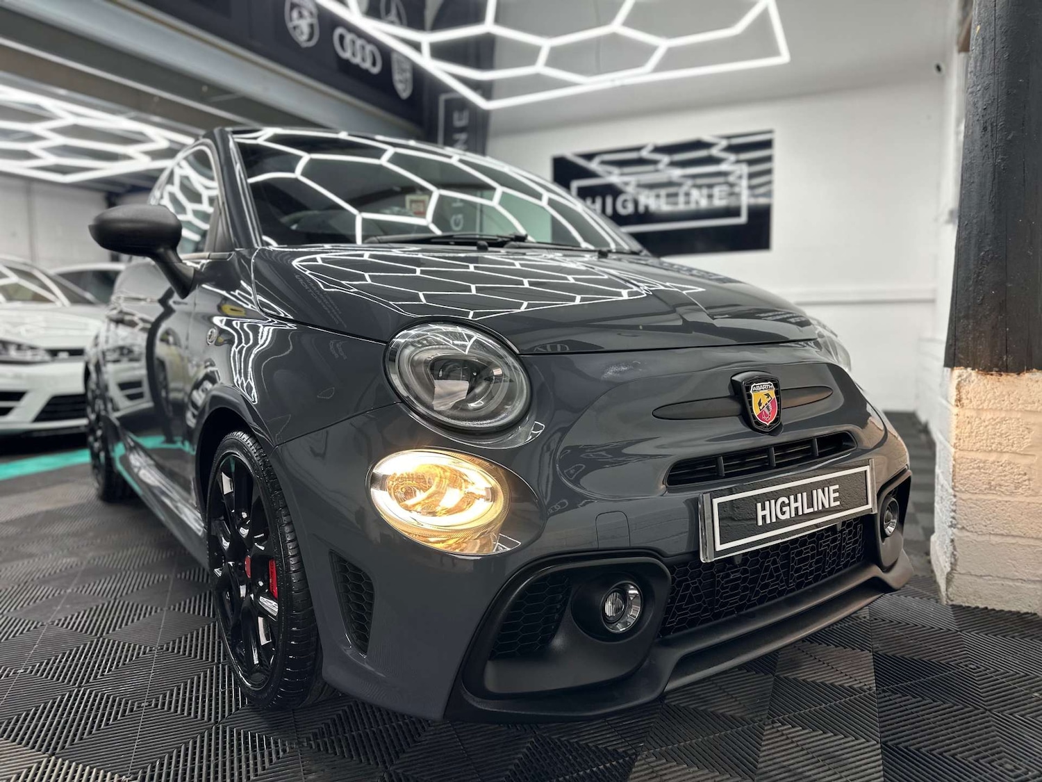 Used Abarth 595 2019 for sale - 76694844: Photo 3
