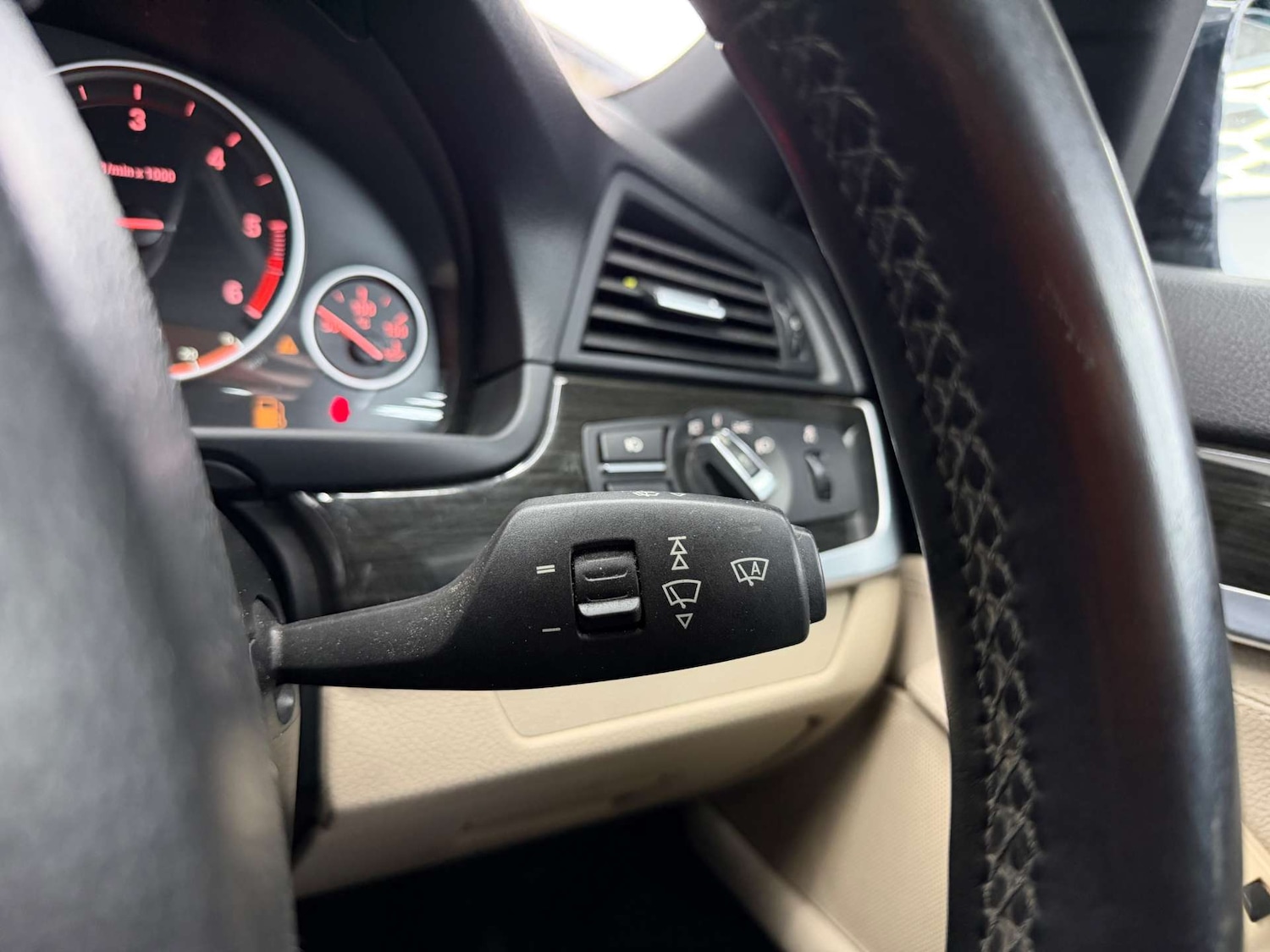 Used BMW 5 Series 2012 for sale - 77539355: Photo 20