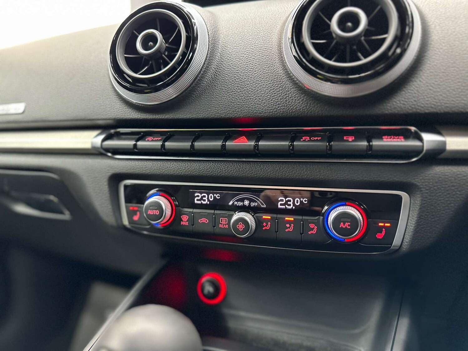 Used Audi A3 2016 for sale - 77400159: Photo 34