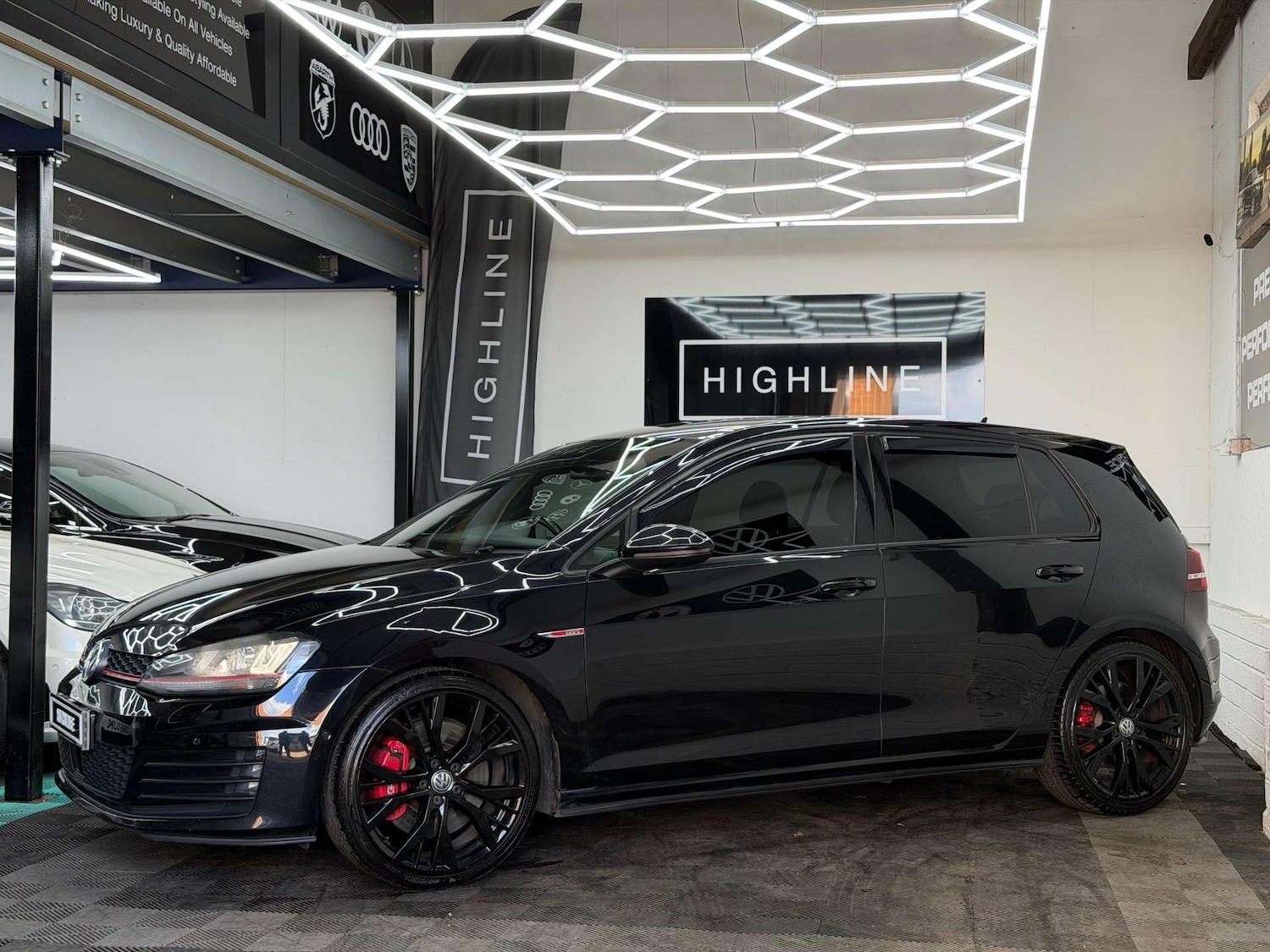 Used Volkswagen Golf 2016 for sale - 78031052: Photo 10