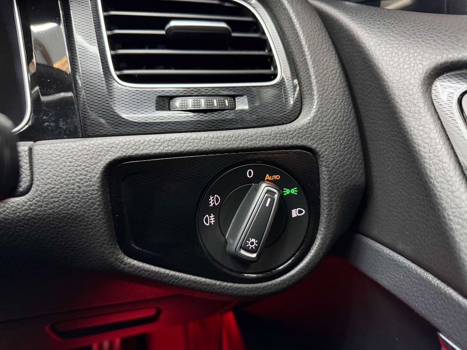 Used Volkswagen Golf 2016 for sale - 78031052: Photo 20