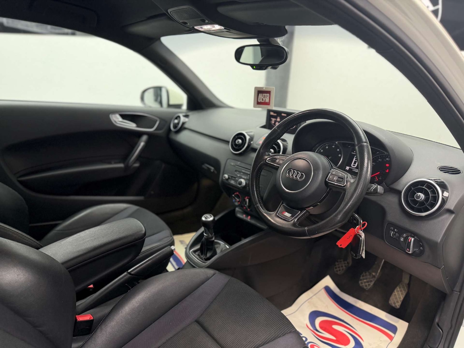 Used Audi A1 2011 for sale - 77647621: Photo 14