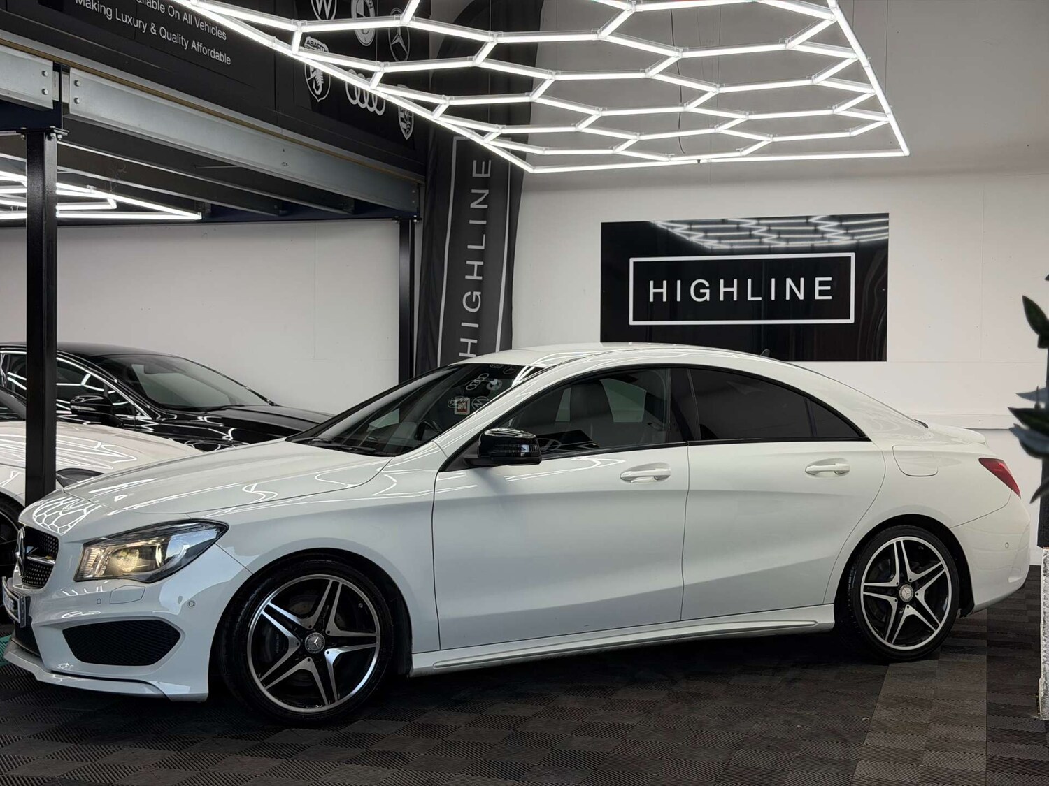 Used Mercedes-Benz CLA 2014 for sale - 77938505: Photo 12