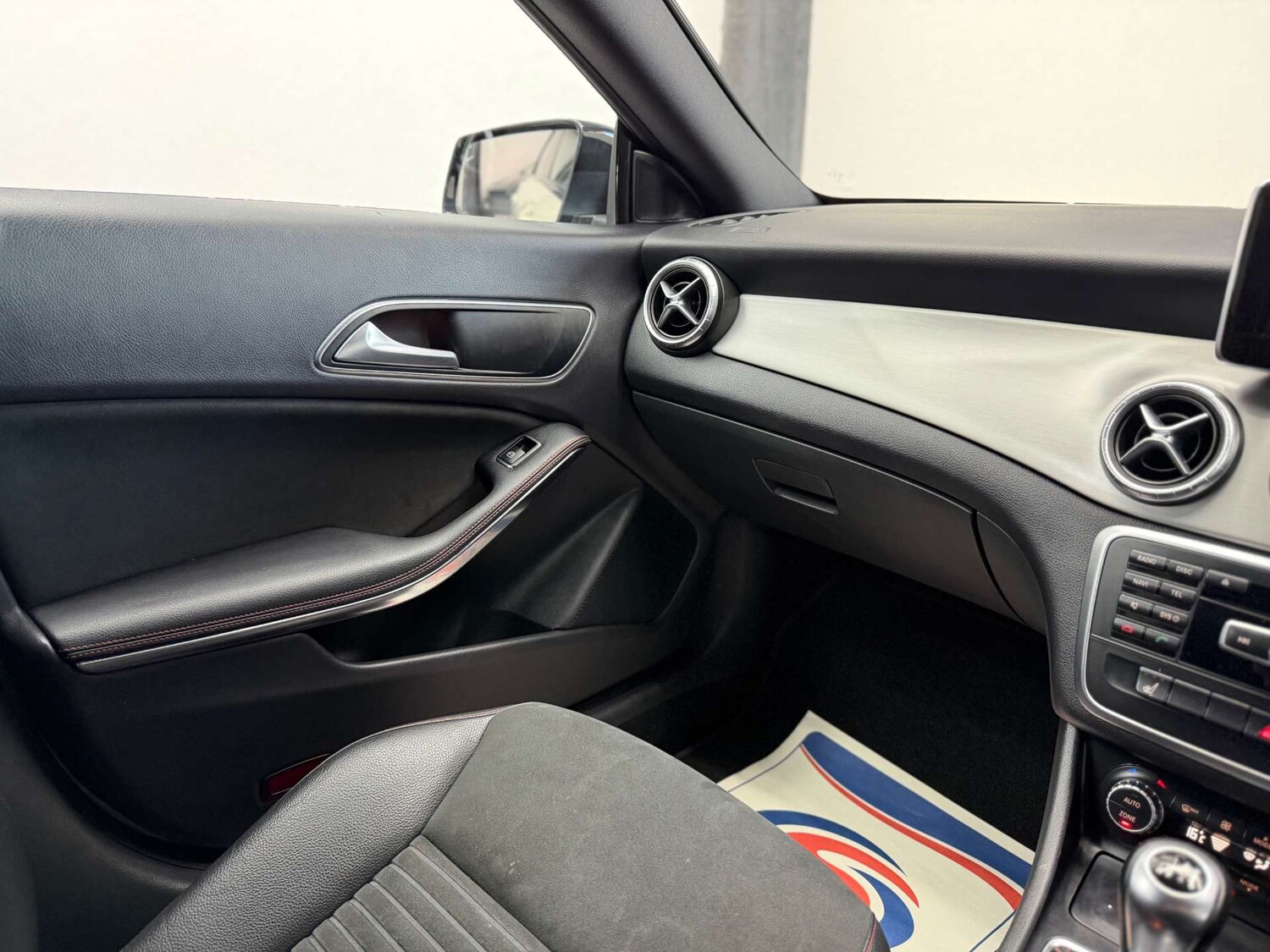 Used Mercedes-Benz CLA 2014 for sale - 77938505: Photo 31