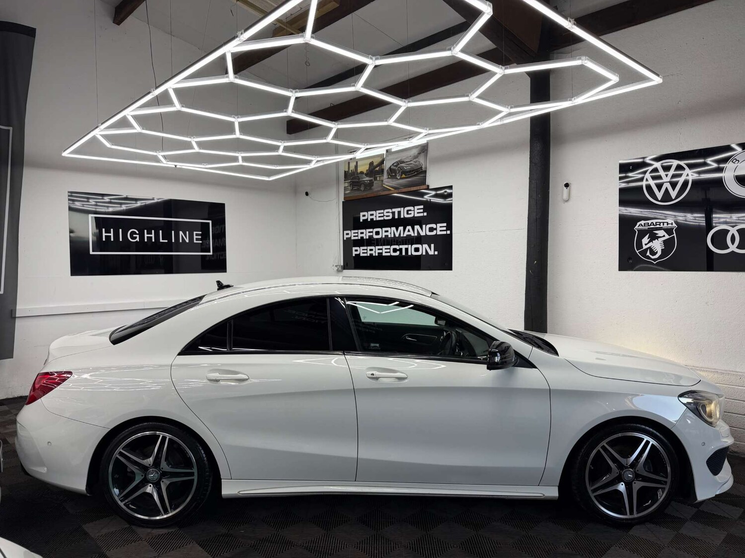 Used Mercedes-Benz CLA 2014 for sale - 77938505: Photo 6