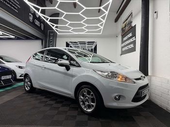 Used Ford Fiesta 2011 for sale - 77647619: Photo