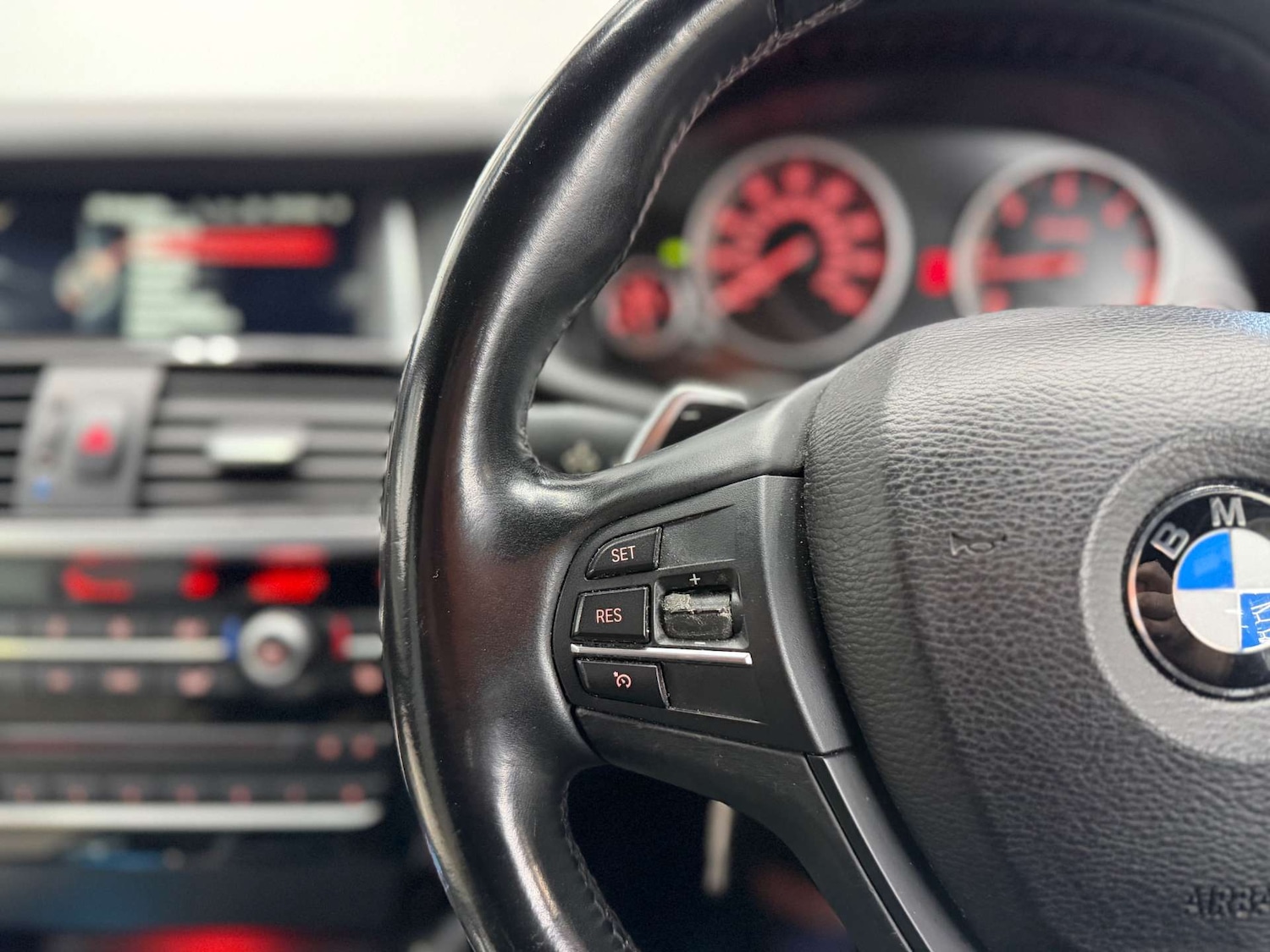 Used BMW X4 2015 for sale - 77735045: Photo 18