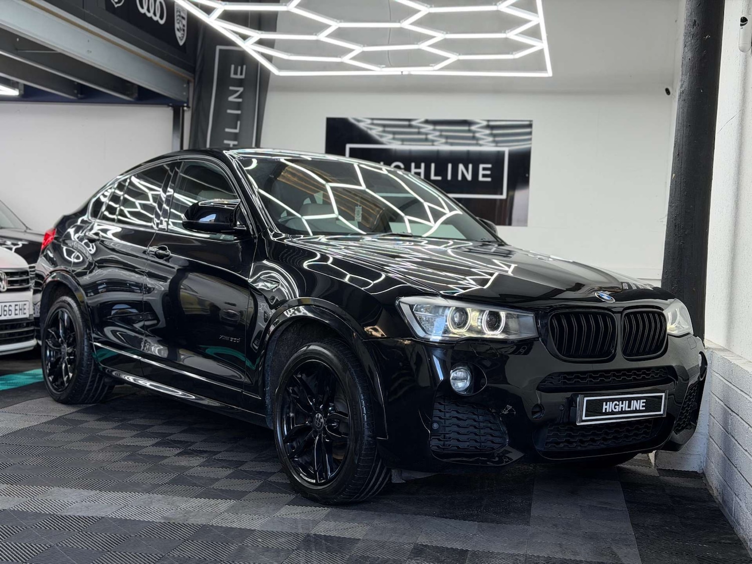 Used BMW X4 2015 for sale - 77735045: Photo 2