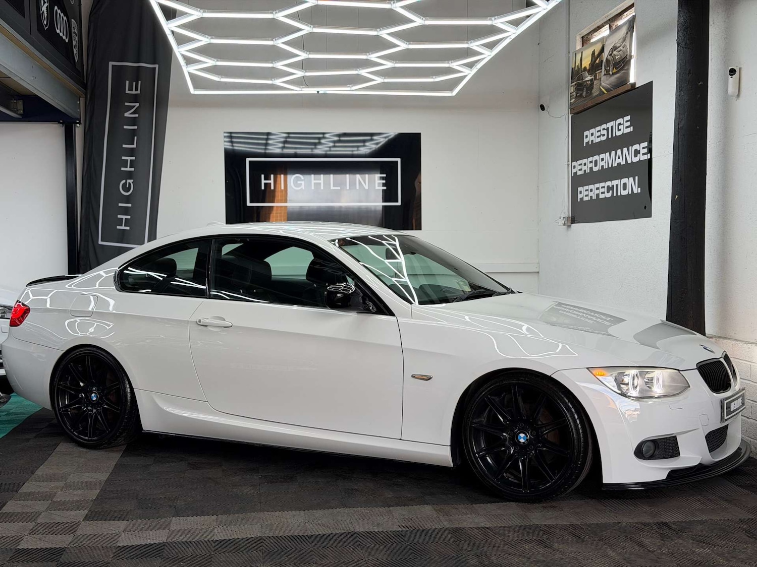 Used BMW 3 Series 2013 for sale - 77678661: Photo 4