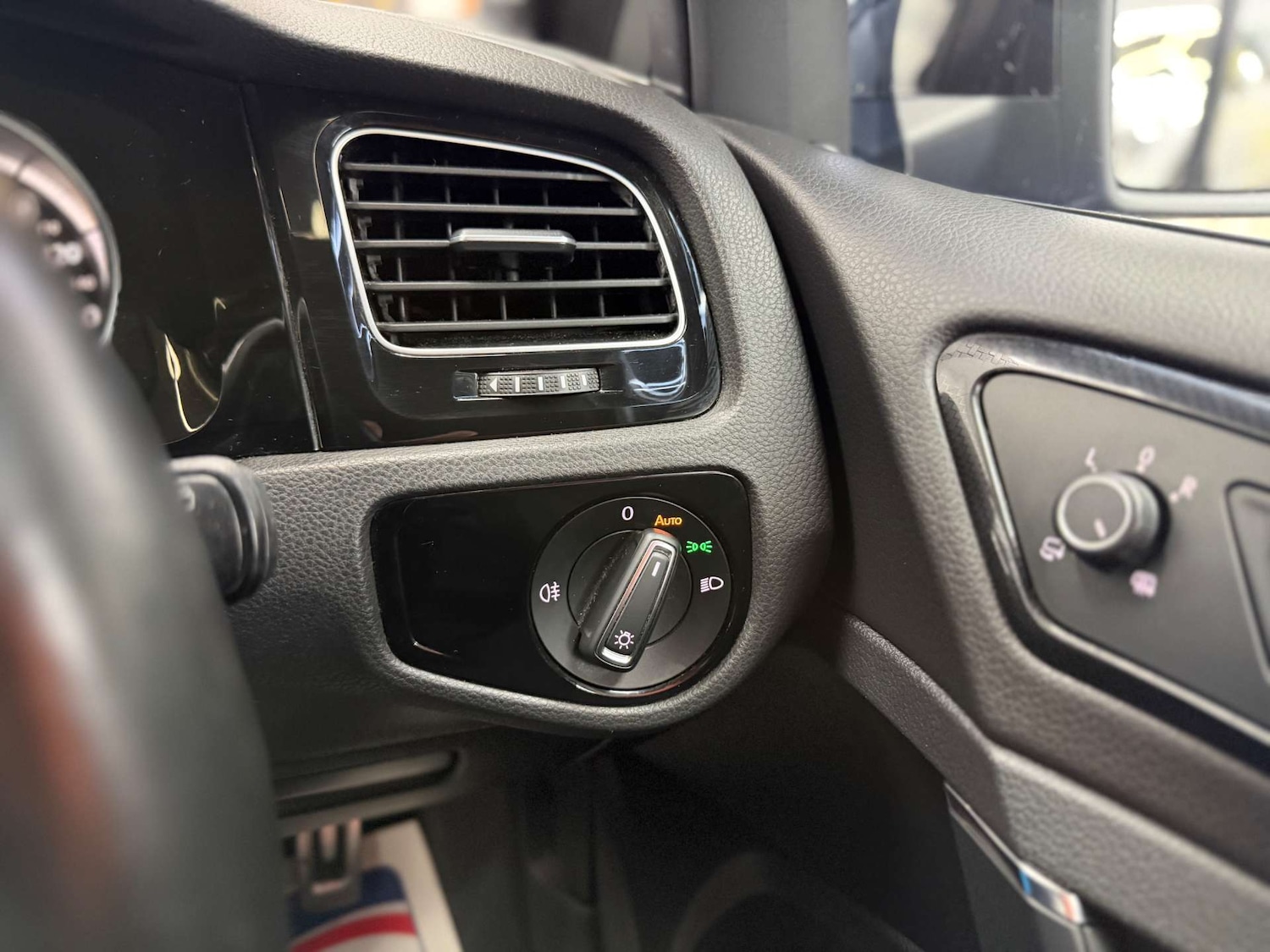 Used Volkswagen Golf 2015 for sale - 77264712: Photo 22