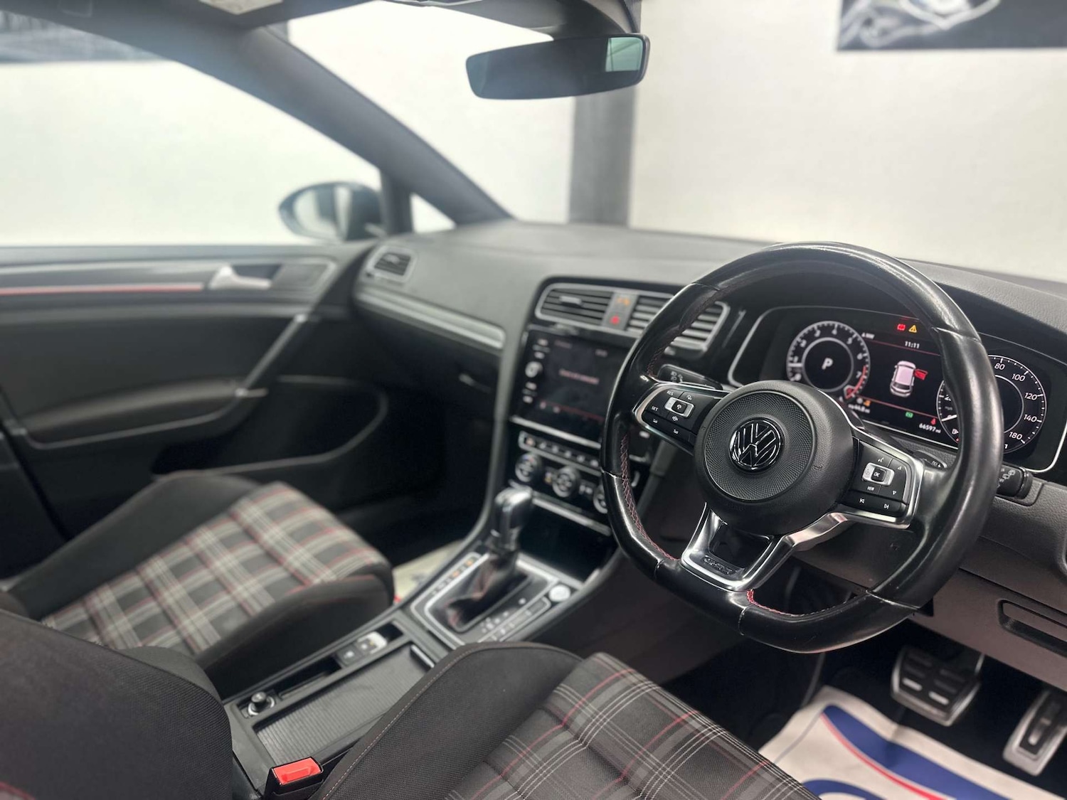 Used Volkswagen Golf 2018 for sale - 76977394: Photo 12