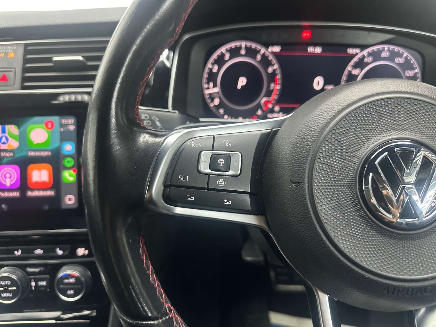 Used Volkswagen Golf 2018 for sale - 76977394: Photo 15