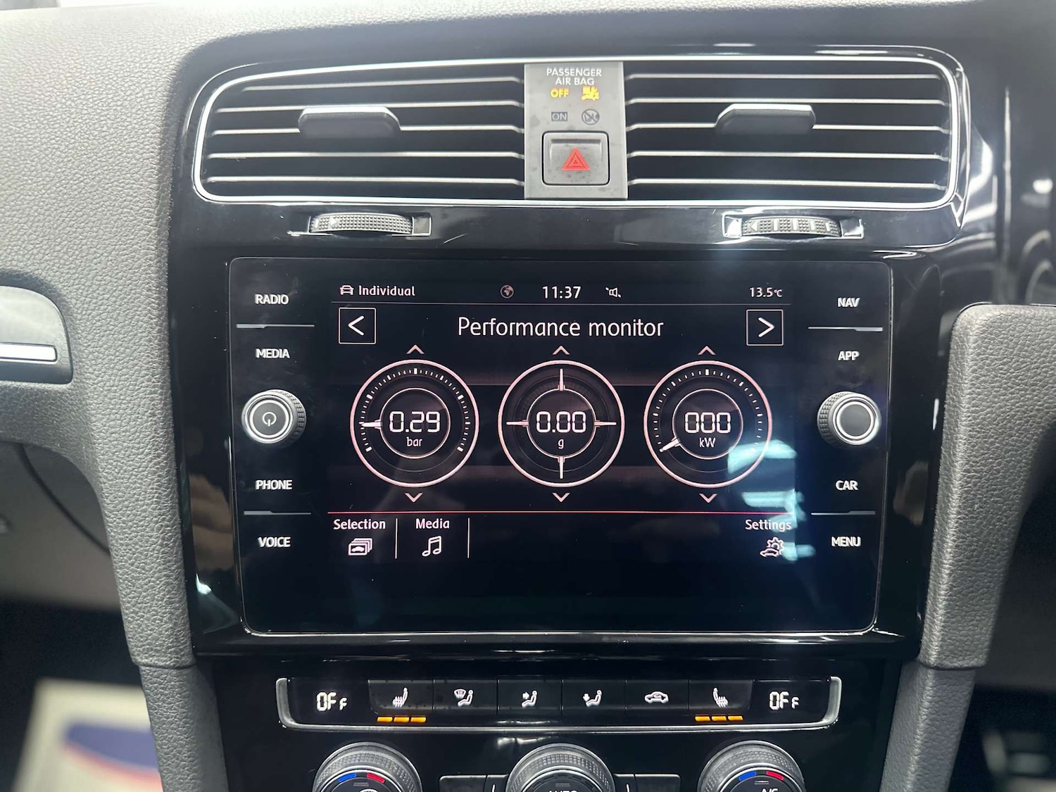 Used Volkswagen Golf 2018 for sale - 76977394: Photo 29