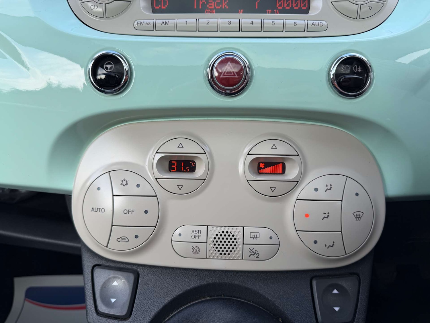 Used Fiat 500 2015 for sale - 77254503: Photo 22