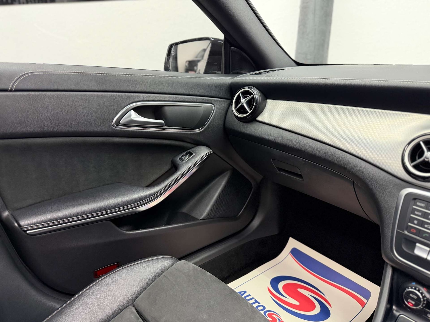 Used Mercedes-Benz CLA 2018 for sale - 77288579: Photo 37