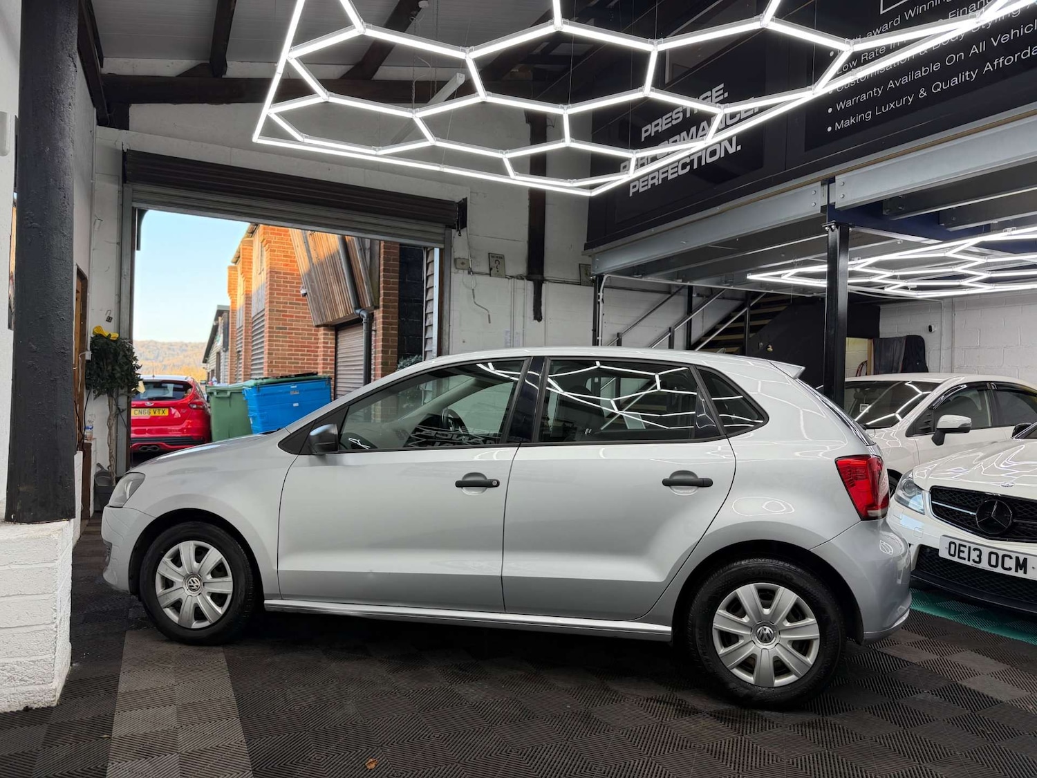 Used Volkswagen Polo 2013 for sale - 77921664: Photo 10