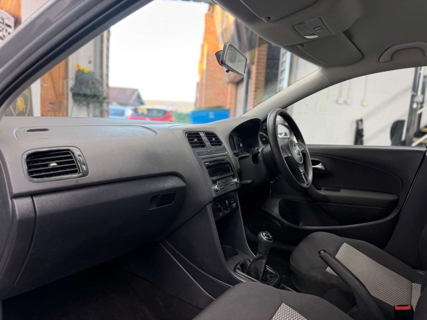 Used Volkswagen Polo 2013 for sale - 77921664: Photo 22